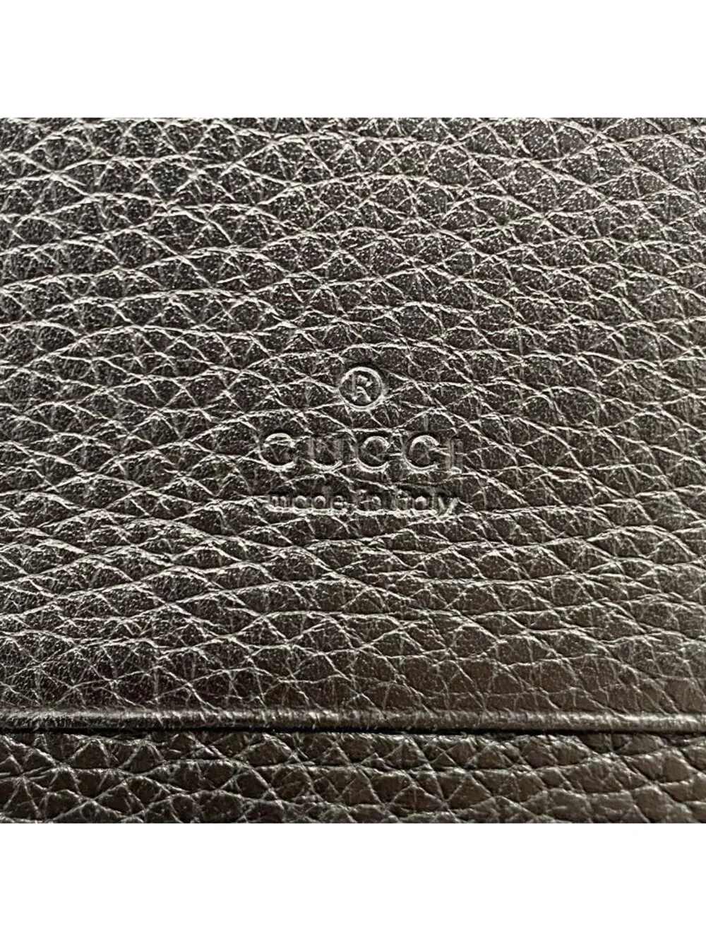 Gucci card slot
